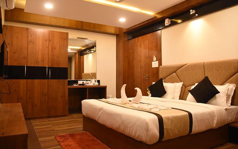 Hotel Royal City Siliguri Ngoại thất bức ảnh