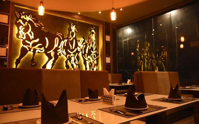 Hotel Royal City Siliguri Ngoại thất bức ảnh