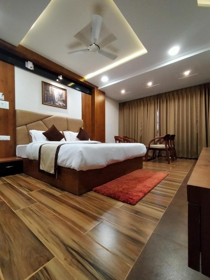 Hotel Royal City Siliguri Ngoại thất bức ảnh