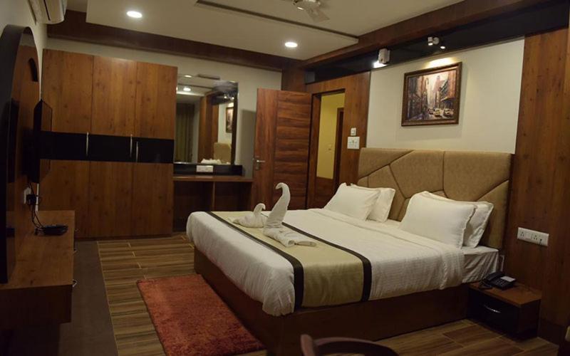Hotel Royal City Siliguri Ngoại thất bức ảnh