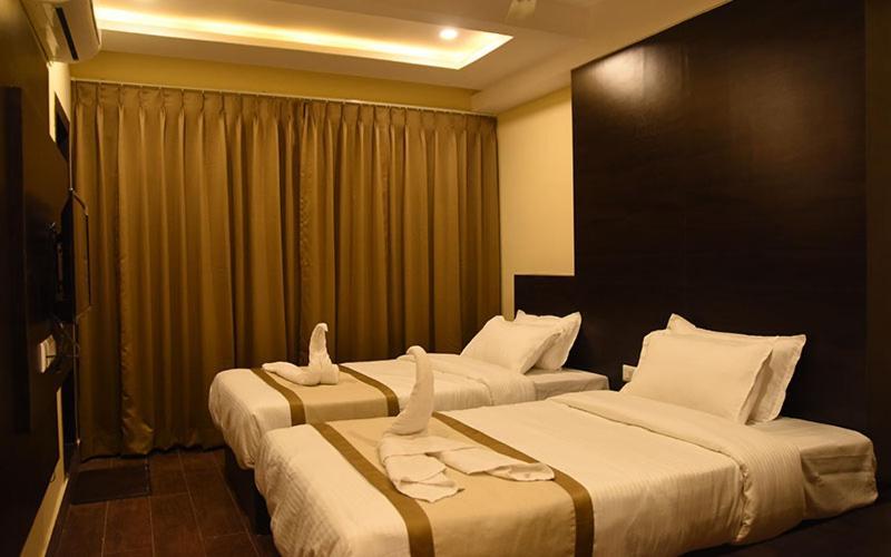 Hotel Royal City Siliguri Ngoại thất bức ảnh